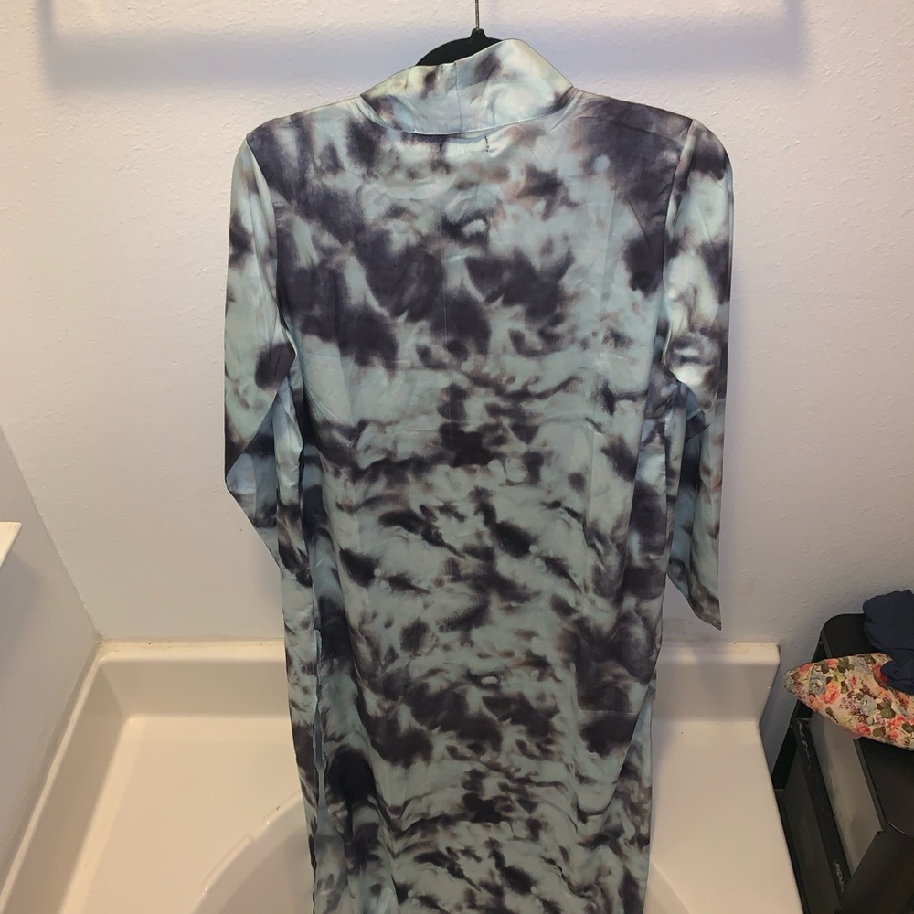 Boohoo Satin duster size 6 SOLD OUT ONLINE - Picture 5 of 5